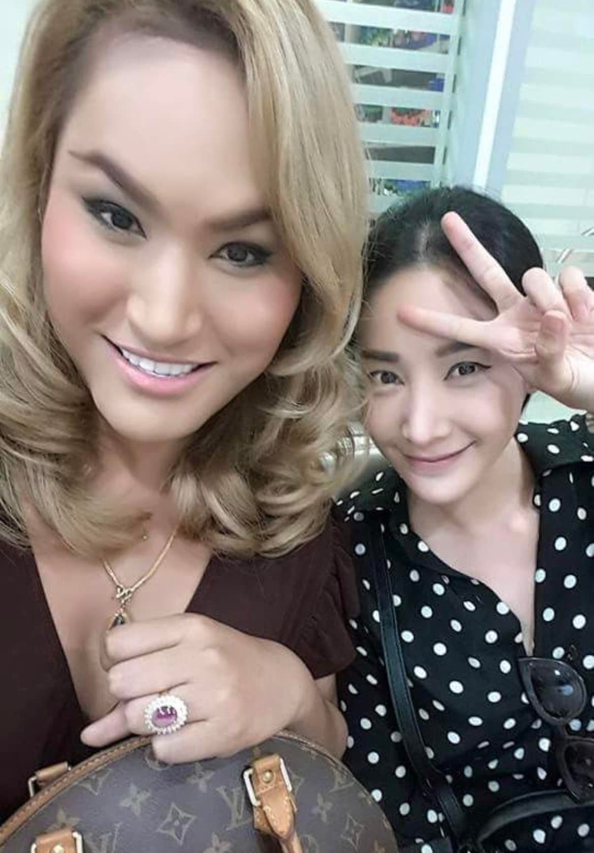 แอนนา ร่ายยาวบอกลาเพื่อนรัก แตงโม นิดา ครั้งสุดท้าย แอนนา ร่ายยาวบอกลาเพื่อนรัก แตงโม นิดา ครั้งสุดท้าย