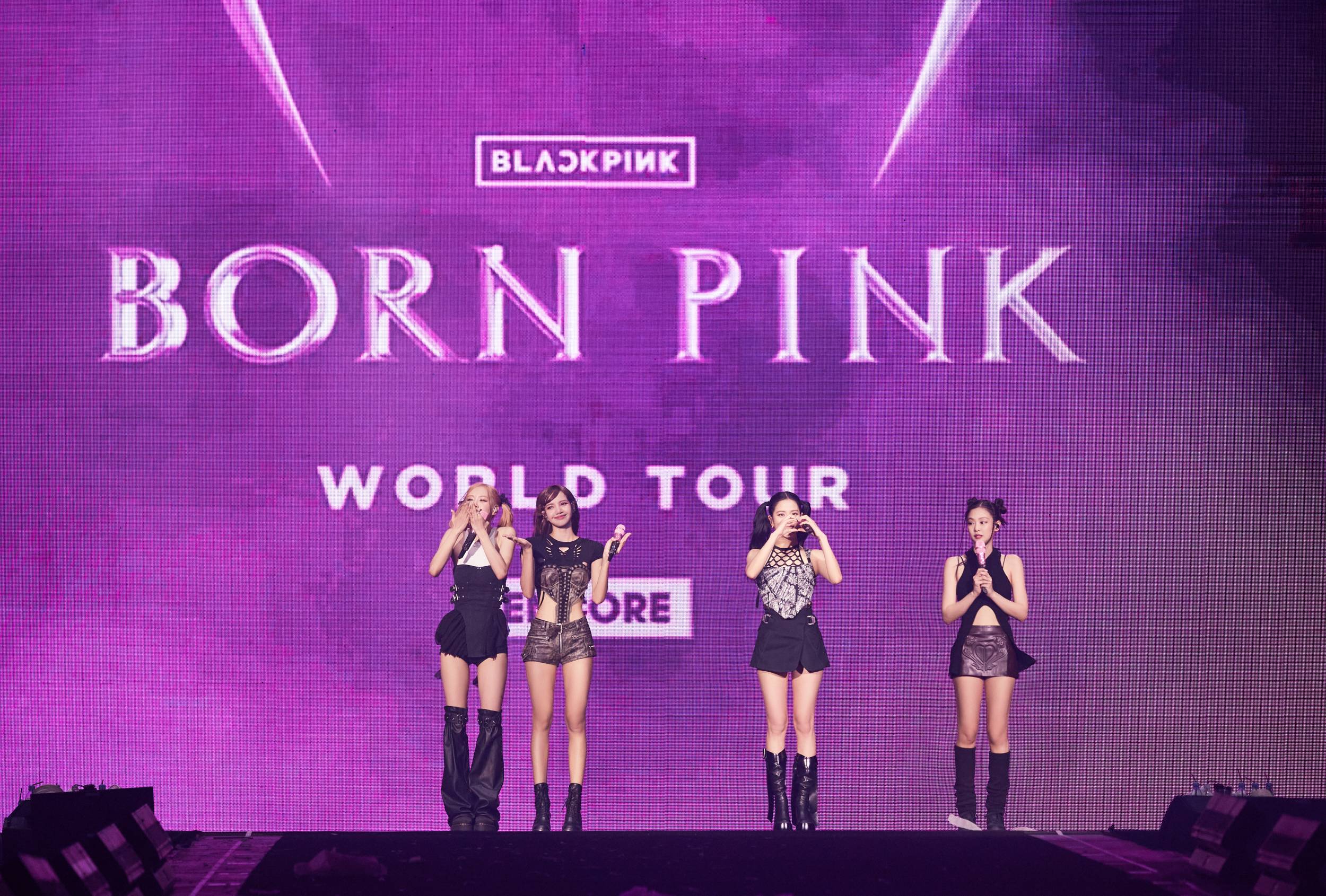 ประมวลความอลังการ!! คอนเสิร์ตอังกอร์ BLACKPINK WORLD TOUR ที่ราชมังฯ