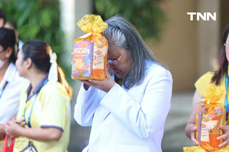 8 ปี วันนวมินทรมหาราช ศิริราชน้อมรำลึกในพระมหากรุณาธิคุณ เนื่องในวันคล้ายวันสวรรคต พระบาทสมเด็จพระบรมชนกาธิเบศร มหาภูมิพลอดุลยเดชมหาราช บรมนาถบพิตร