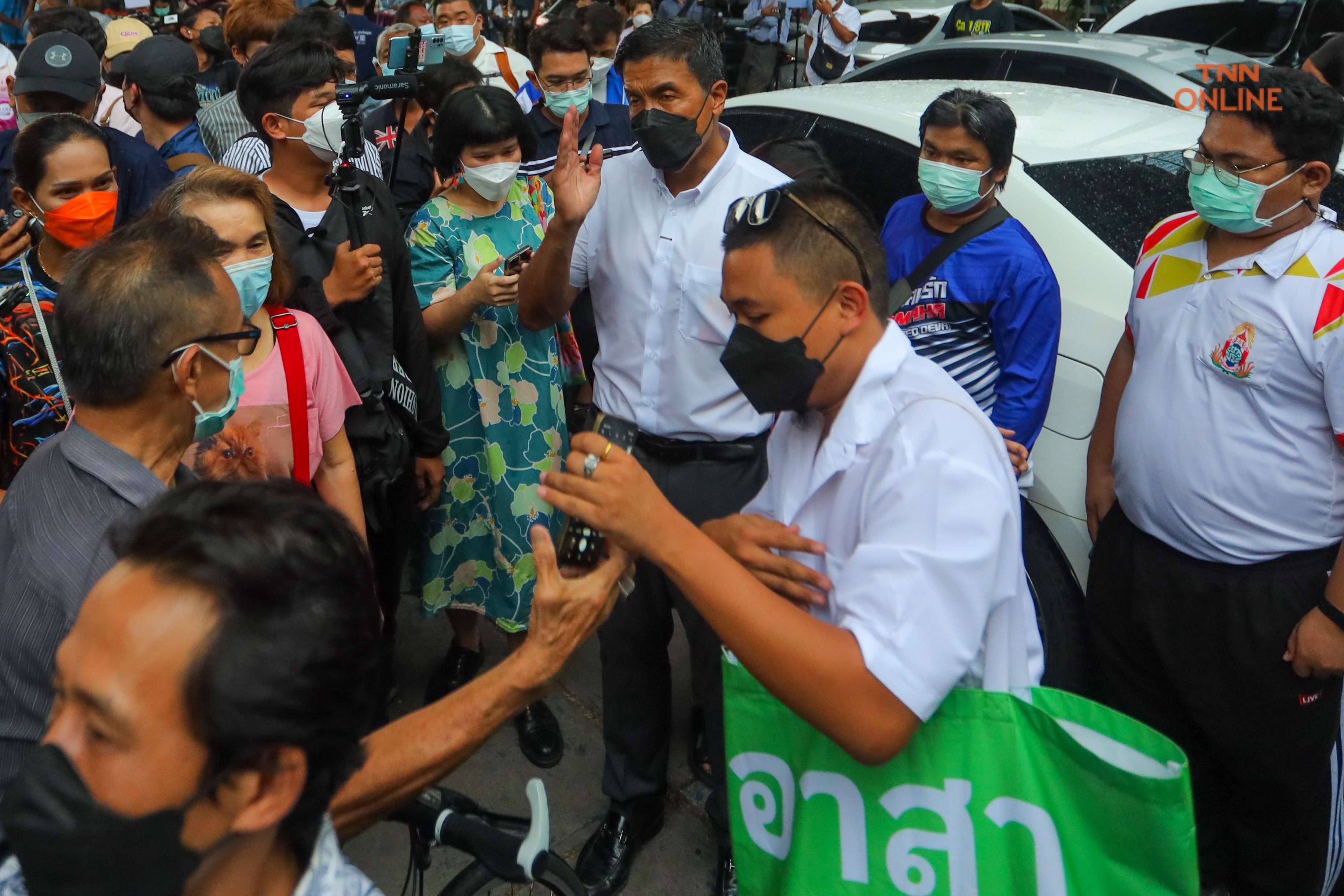 ประมวลภาพ ชัชชาติขอบคุณทุกคะแนนเสียงหลัง กกต. รับรองตำแหน่งผู้ว่า กทม.