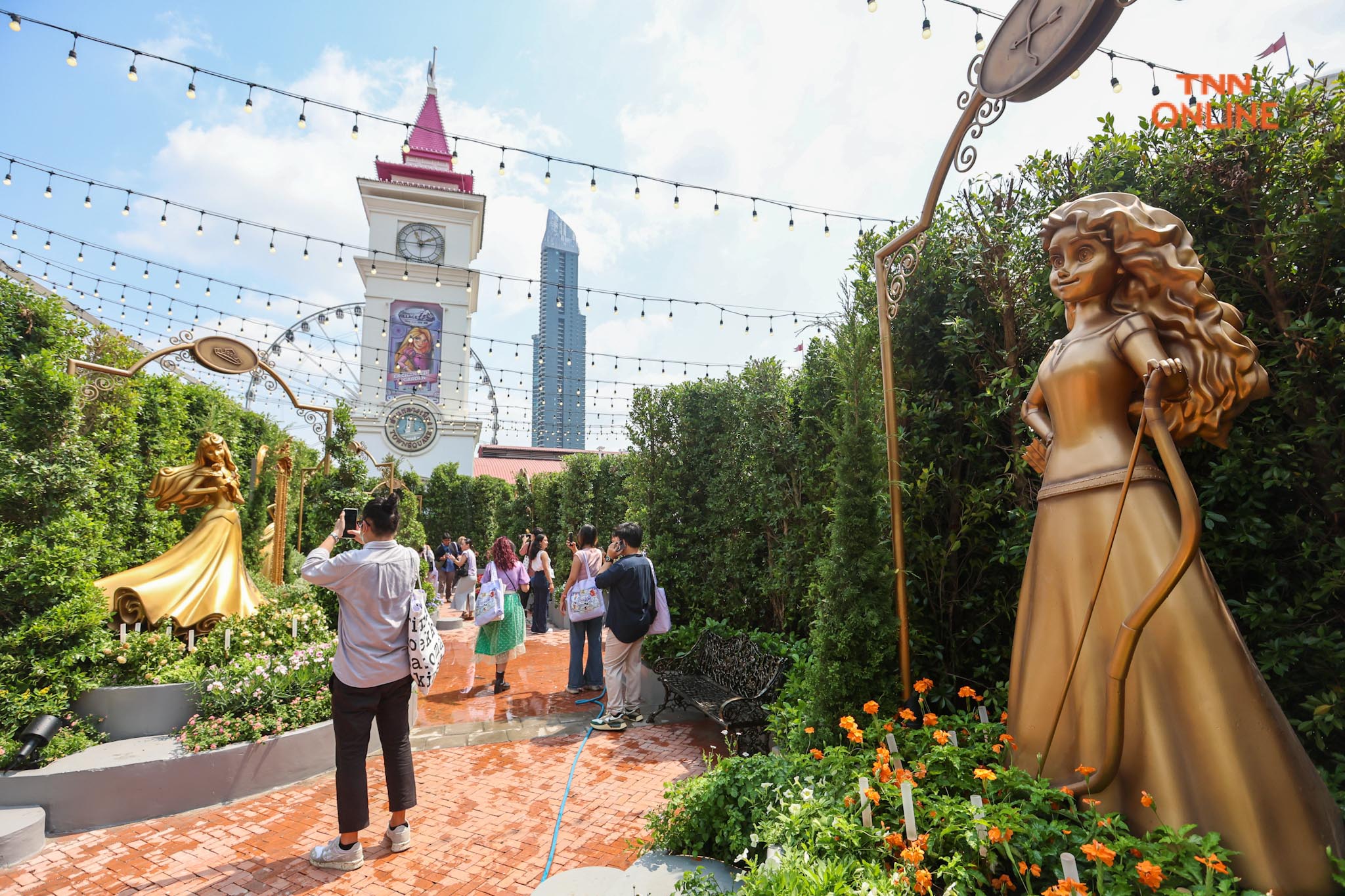 “Disney 100 Village” เนรมิตหมู่บ้านดิสนีย์เอาใจแฟนชาวไทย