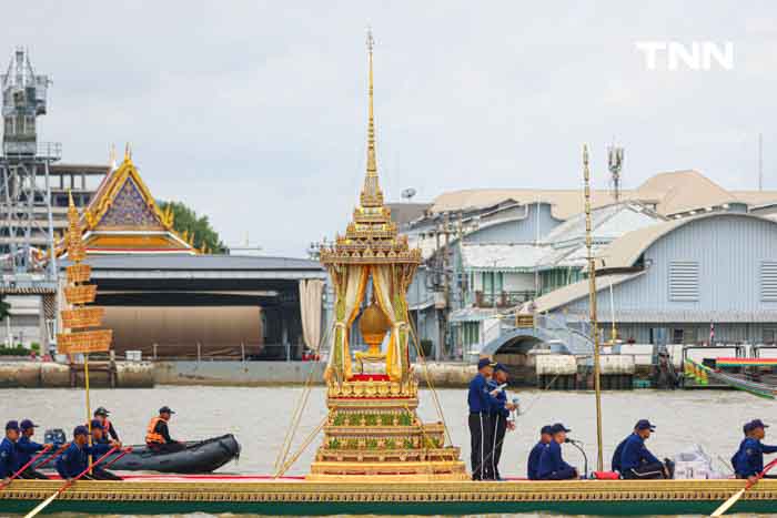 กองทัพเรือเตรียมความพร้อม ผูกทุ่นประกอบกาพย์เห่เรือเฉลิมพระเกียรติในหลวง