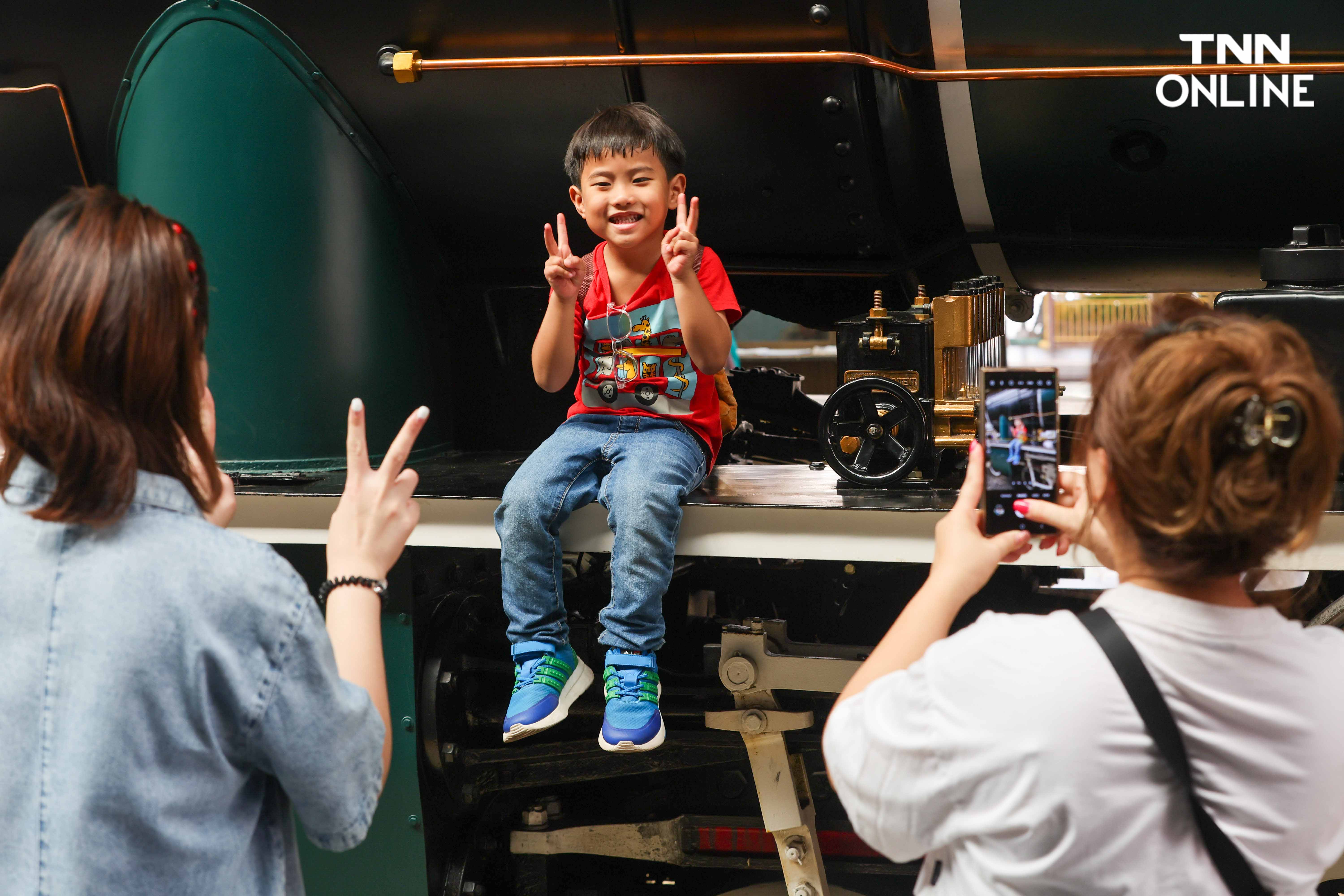 ใกล้ชิดรถไฟไทย หัวลำโพงเชิญคุณหนูร่วมกิจกรรมวันเด็ก 67