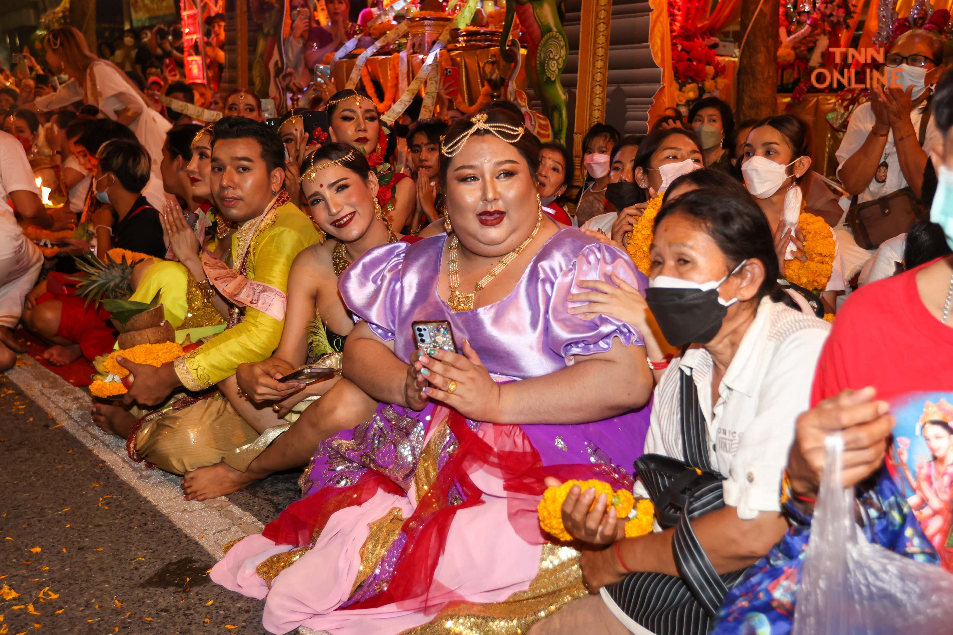 ค่ำคืนนวราตรี พิธีบูชาพระแม่อุมาเทวีสุดยิ่งใหญ่