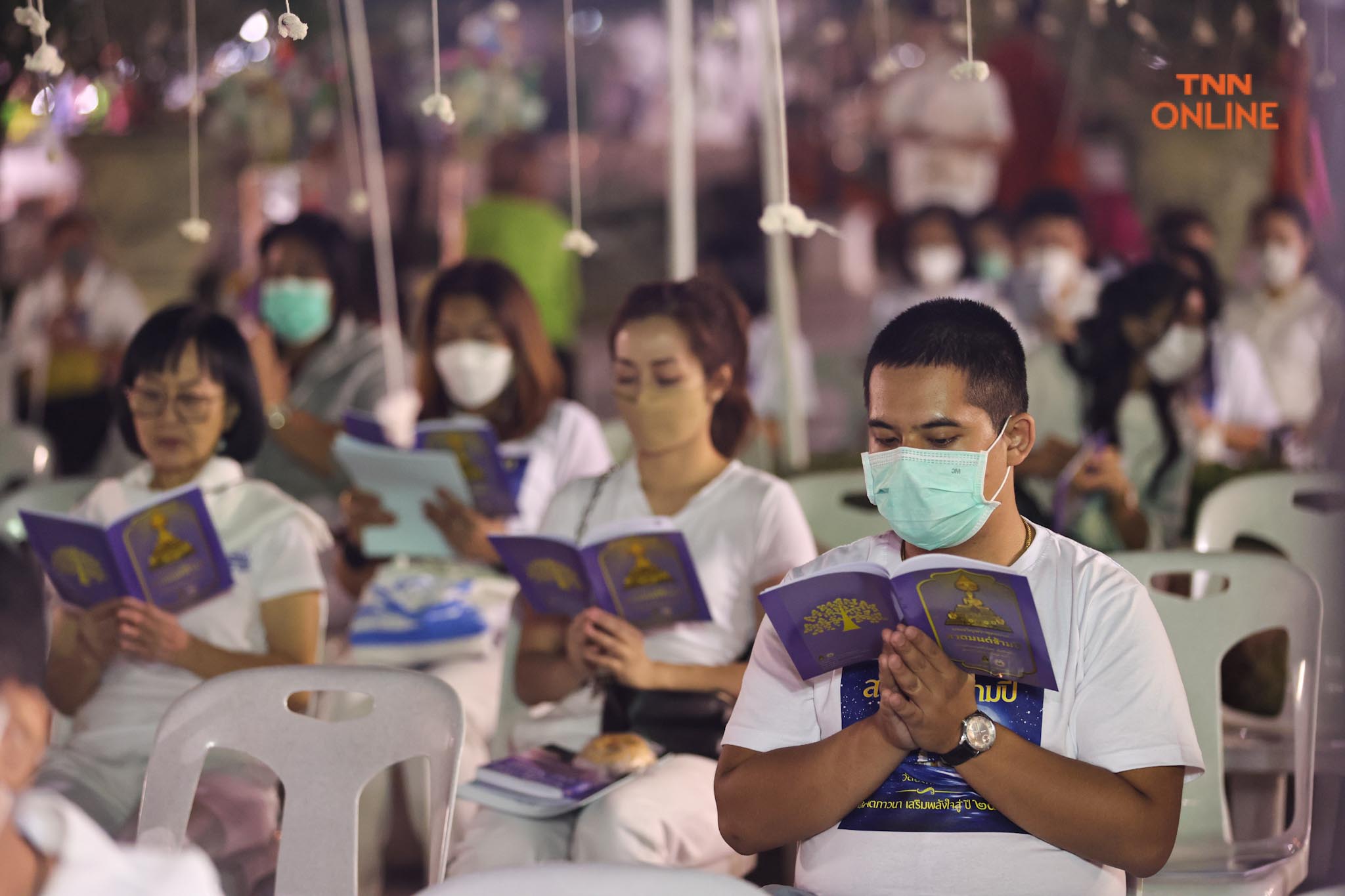 เคานต์ดาวน์วิถีพุทธ ประชาชนร่วมสวดมนต์ข้ามปี