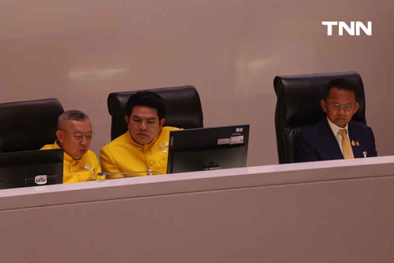 ประมวลภาพ ประชุมร่วมรัฐสภา เป็นพิเศษ เพื่อพิจารณาเรื่องด่วน กรอบระยะเวลา 29 ชั่วโมง