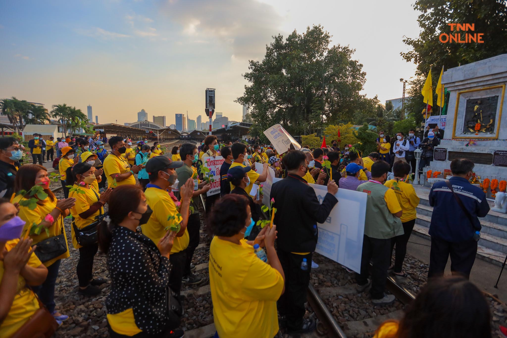 ประมวลภาพ สหภาพฯ รฟท. เปิดเวทีเสวนาพร้อมประกาศเจตนารมณ์ คัดค้านการปิดสถานีรถไฟหัวลำโพง