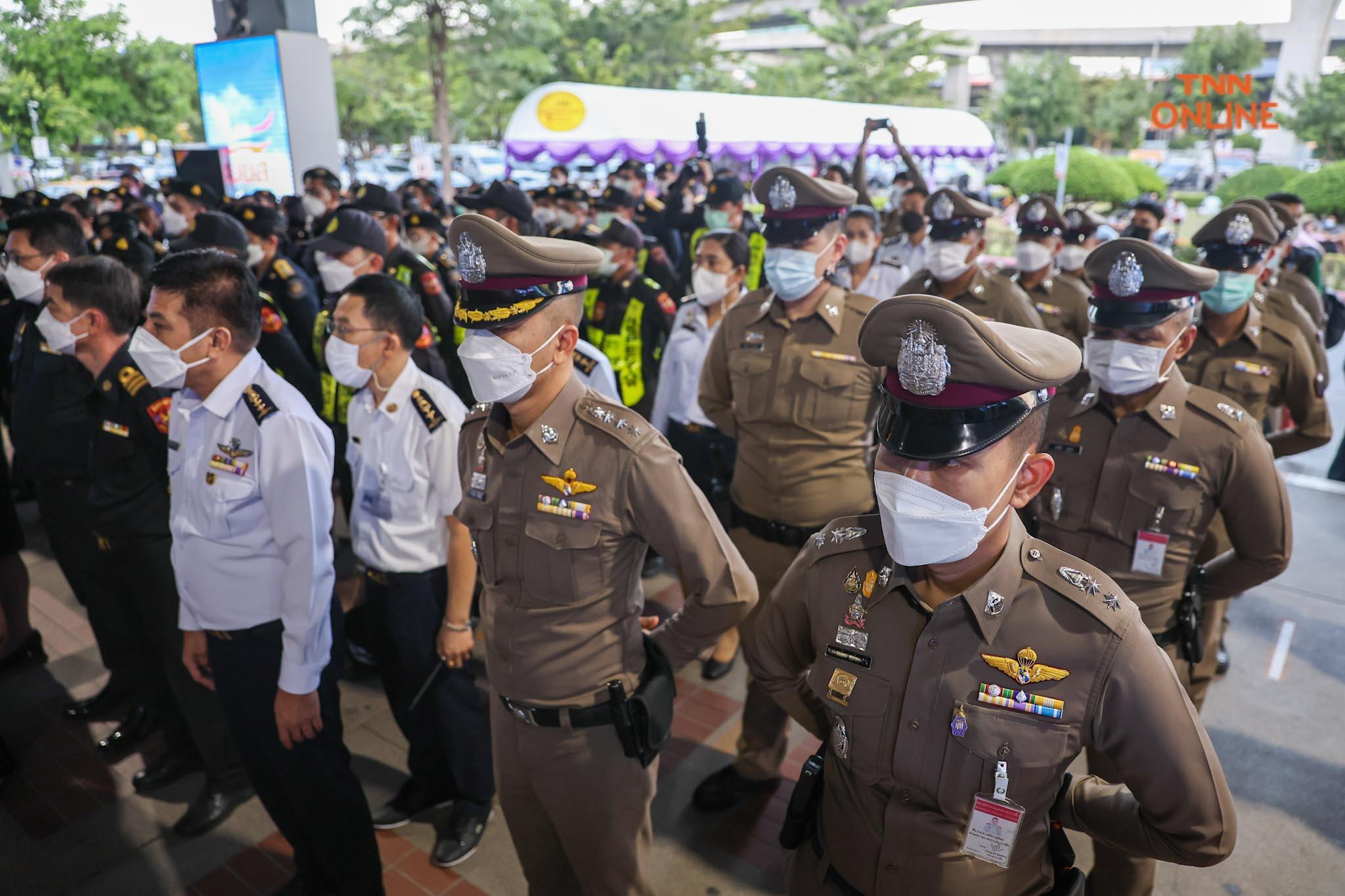 สมศักดิ์ ตรวจหมอชิต บูรณาการร่วมคุมเข้มปราบยาช่วงปีใหม่