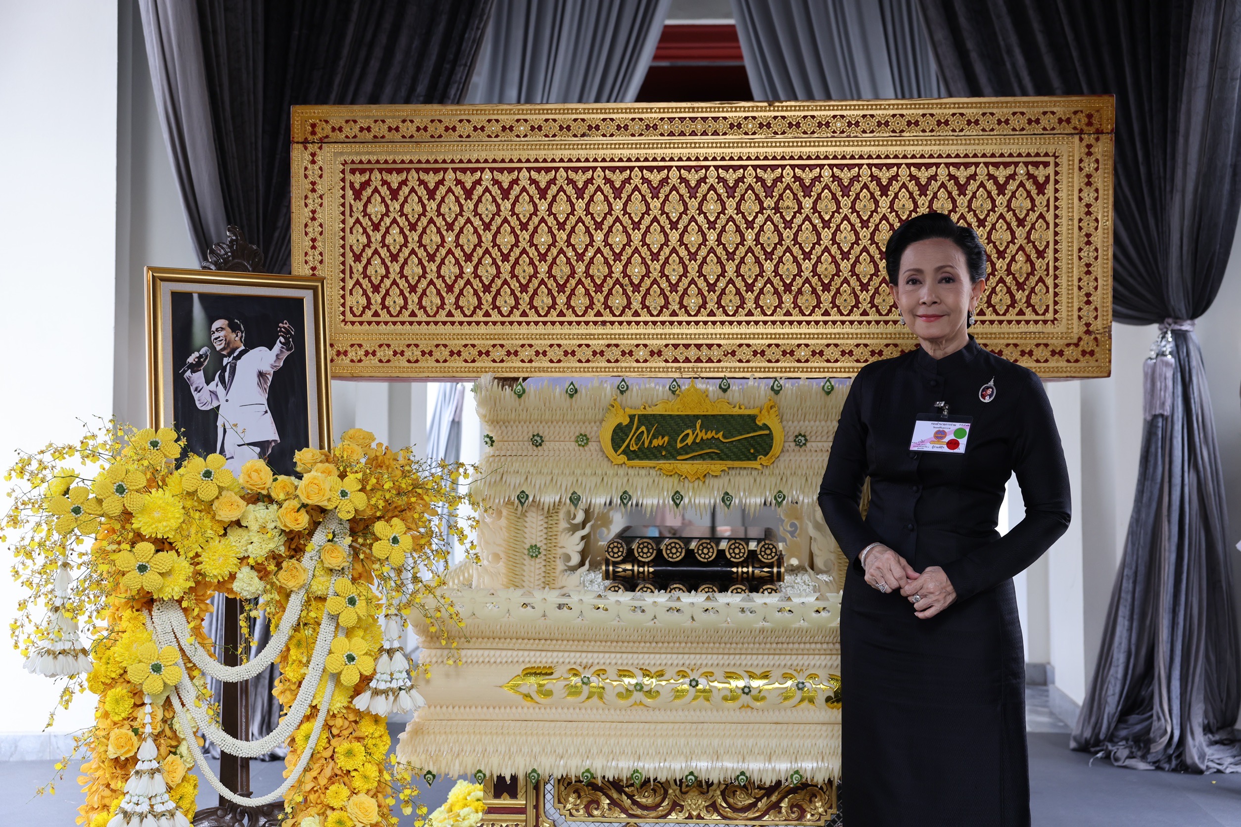 พิธีพระราชทานเพลิงศิลปินแห่งชาติ เศรษฐา ศิระฉายา