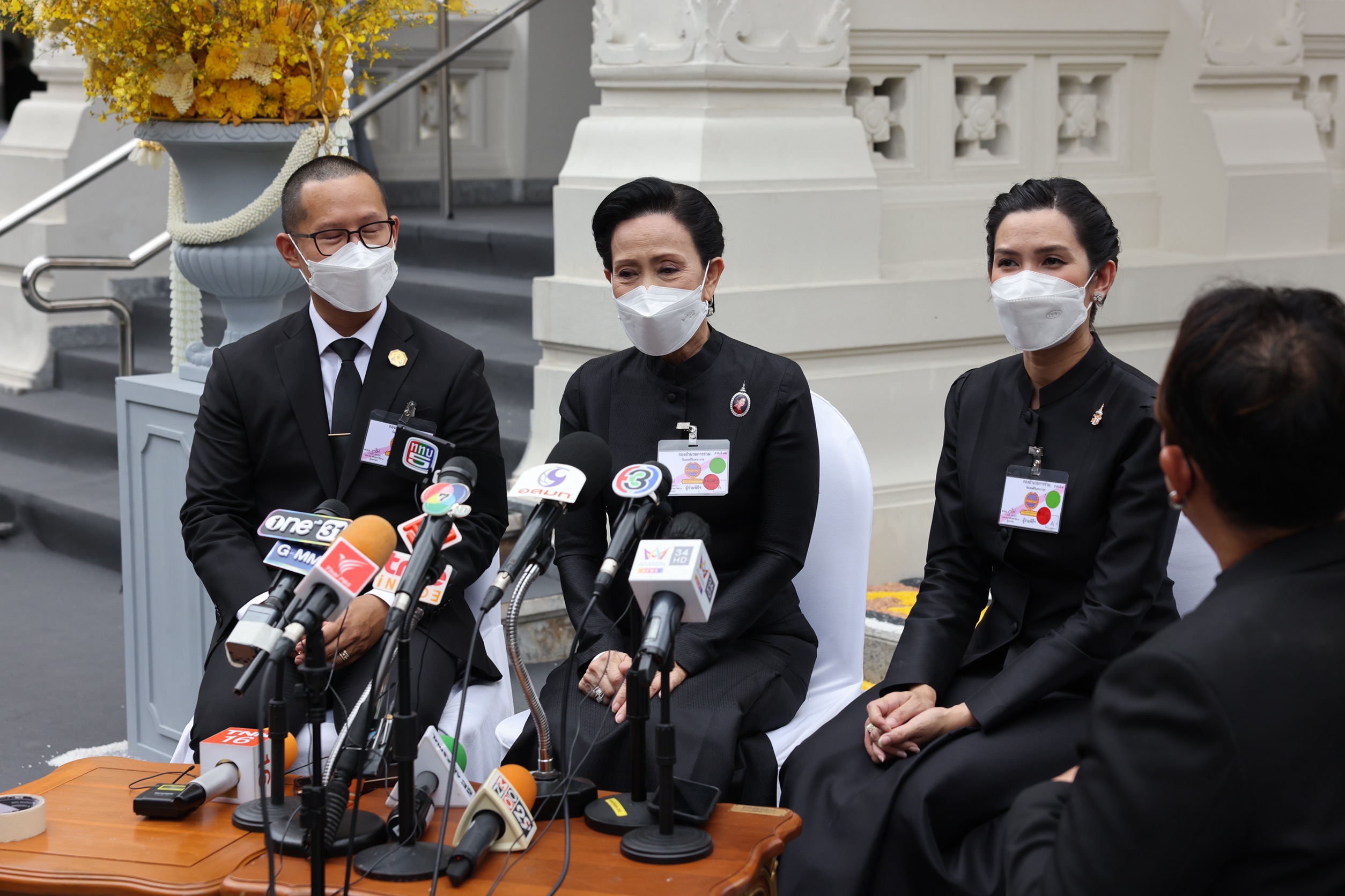 พิธีพระราชทานเพลิงศิลปินแห่งชาติ เศรษฐา ศิระฉายา