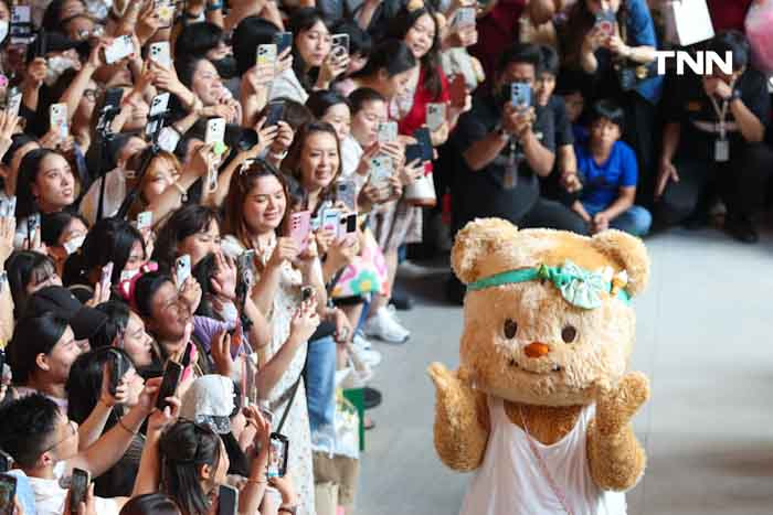 แฟนคลับแน่นห้างแทบแตก “หมีเนย” มาสคอตสุดฮอตสัญชาติไทย