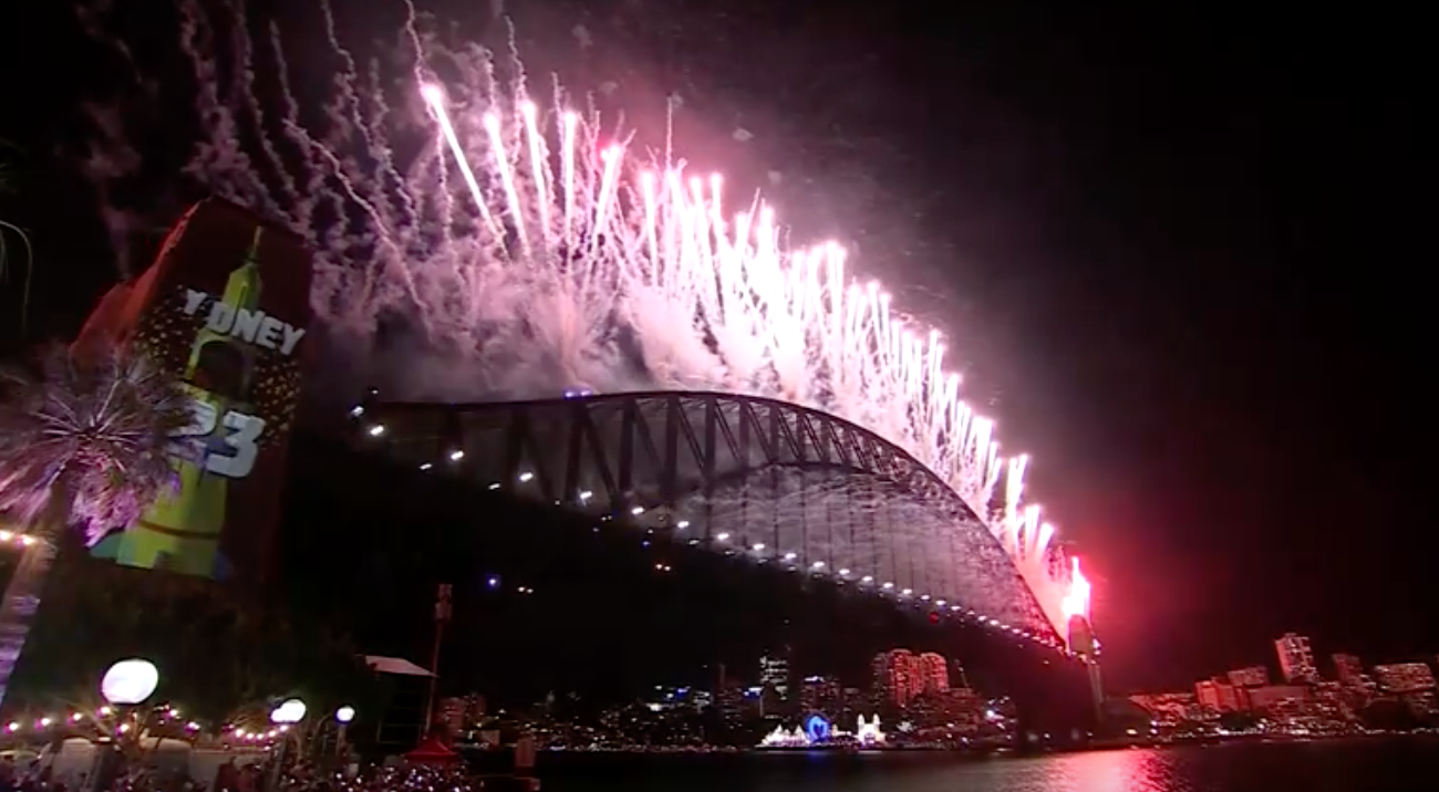 เปิดภาพ New year's eve 2022 ทั่วโลกเฉลิมฉลองเข้าสู่ปีใหม่ 