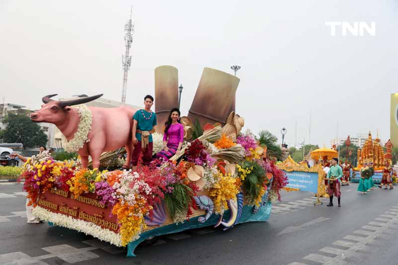 ฉลองเทศกาลสงกรานต์ยิ่งใหญ่ พาเหรดมหาสงกรานต์สะท้อนอัตลักษณ์ซอฟต์พาวเวอร์ไทย