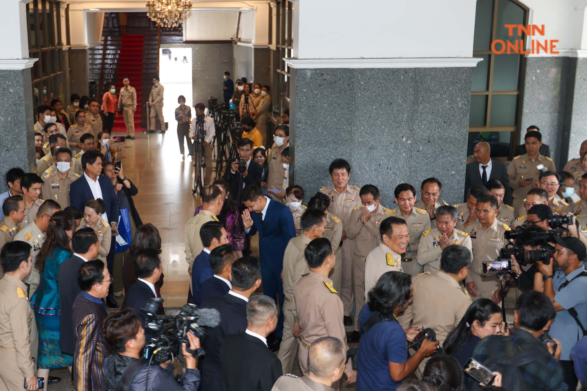 อนุทินเข้ามหาดไทยวันแรก เตรียมทำงานทันที บำบัดทุกข์ บำรุงสุข ปชช.