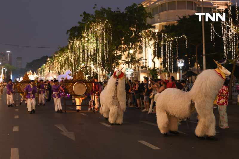 ฉลองเทศกาลสงกรานต์ยิ่งใหญ่ พาเหรดมหาสงกรานต์สะท้อนอัตลักษณ์ซอฟต์พาวเวอร์ไทย