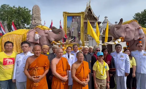 เปิดภาพกรุงเก่าจัดช้าง 10 เชือก เดินขบวนเฉลิมพระเกียรติ 