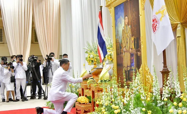 โปรดเกล้าฯ แต่งตั้ง เศรษฐา ทวีสิน ดำรงตำแหน่งนายกรัฐมนตรี คนที่ 30 